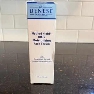 HydroShield Ultra Moisturizing Face Serum - White
